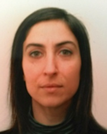 Sara Sulis headshot