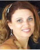 Nuria Novas Castellano Headshot