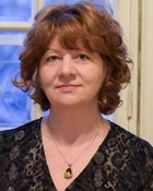 Mihaela Albu Headshot