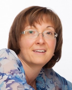Wendy Van Moer Headshot