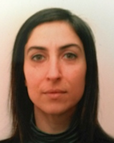 Sara Sulis headshot