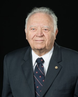 Stuart Nelson Headshot